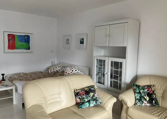 Viramonte - Charmantes Mit Pool & Seeblick Daire